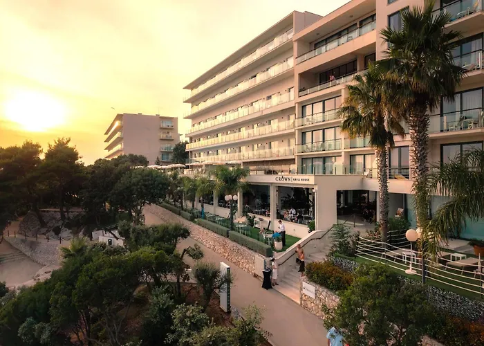 Royal Ariston Hotel